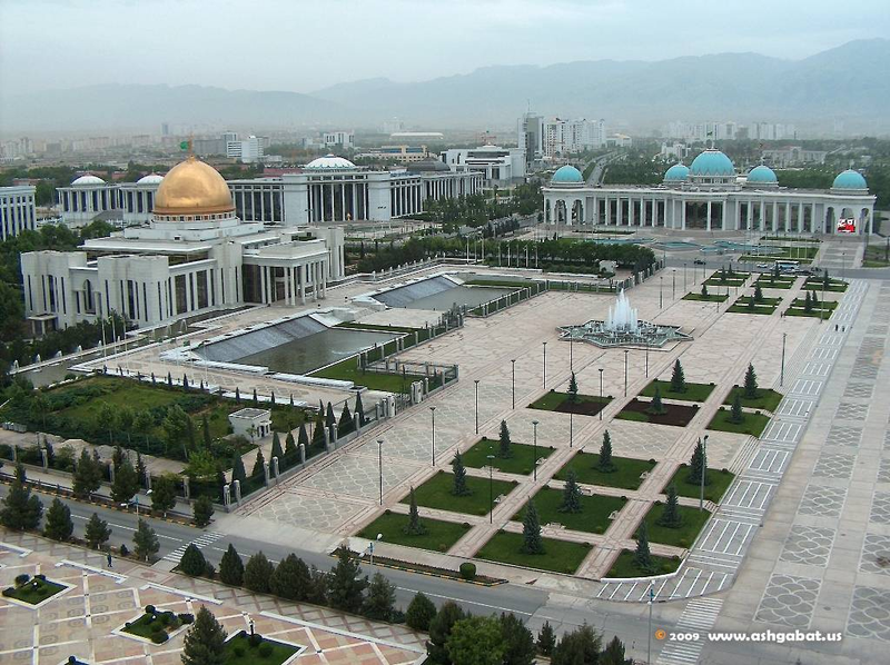 Illustration for article titled Turkmenistan's Astonishing Attempt To Build A City Of The Future